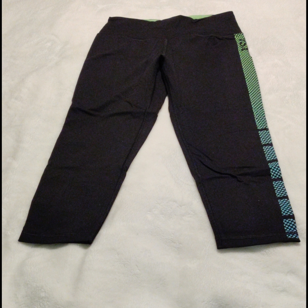 Victoria Secret capri pants